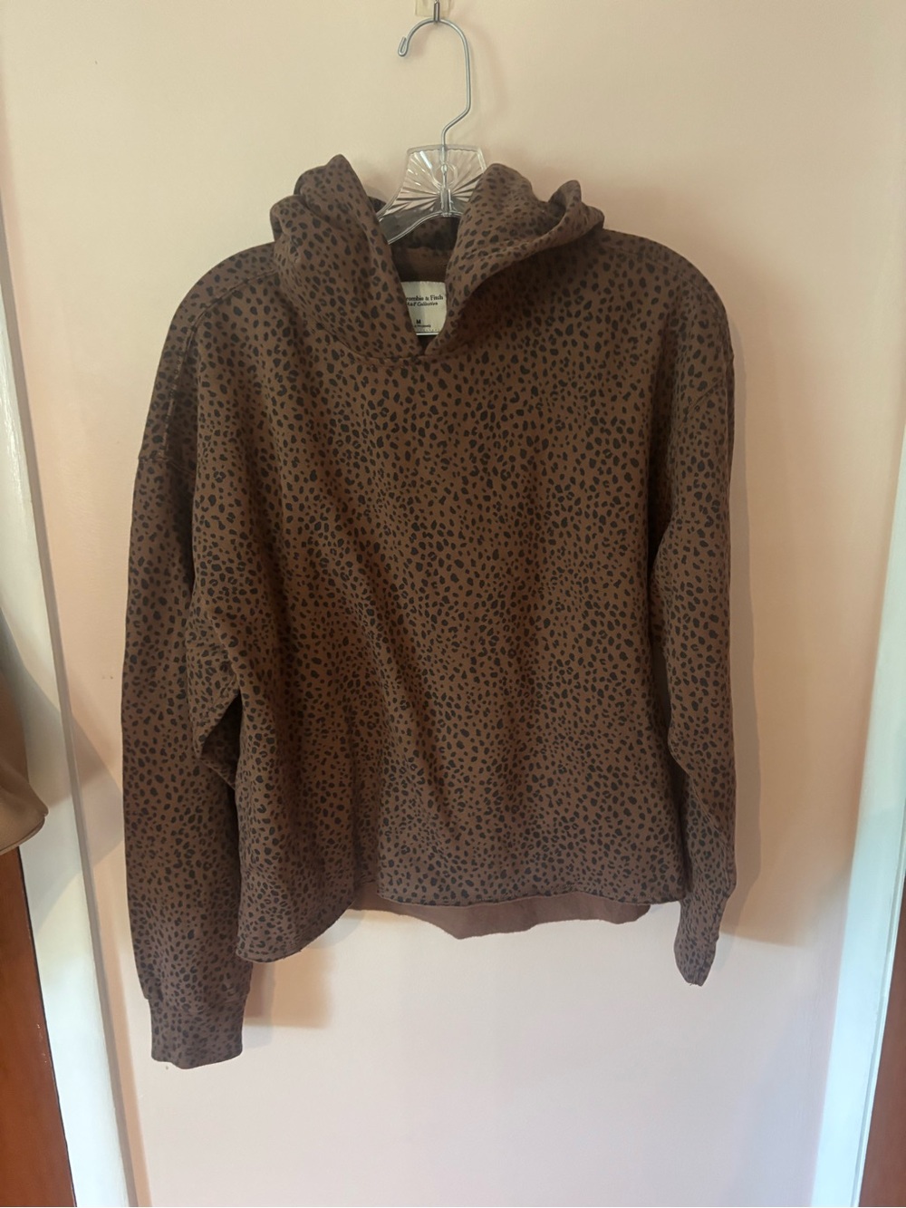 Abercrombie & Fitch Soft A&F Leopard Print Hoodie Brown Medium Cropped Raw Hem